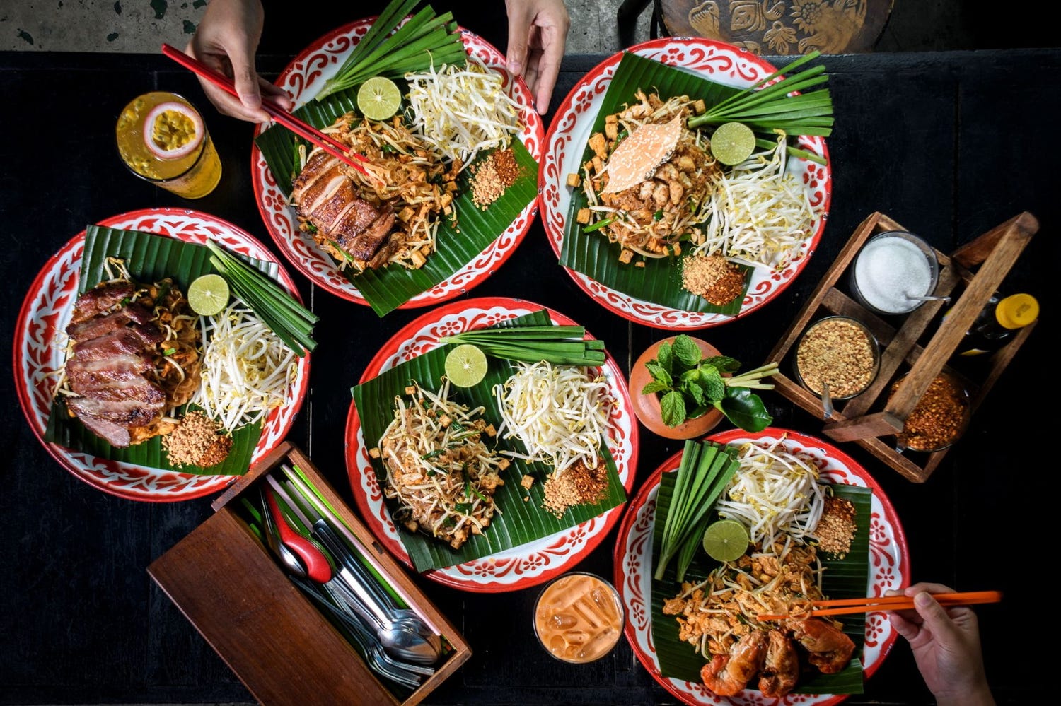 【日本初上陸】タイ発パッタイの名店が横浜に!ドッグフレンドリーテラス席も完備