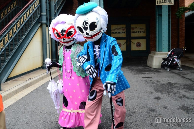 おじいさんとおばあさんのスケルトン