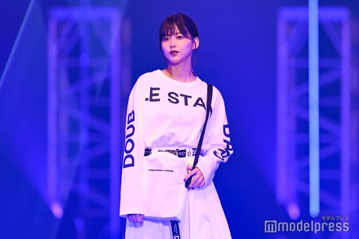 渡邉理佐(C)モデルプレス