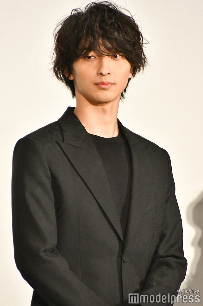 横浜流星 25歳バースデー迎え真夜中に約5分間のインスタライブ 祝福の声続々 モデルプレス 横浜流星 25歳バースデー迎え真夜中に約5分間のインスタライブ 祝福の声続々 モデルプレス