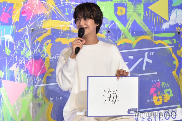 今デートにいくなら海に行きたい高橋海人(C)モデルプレス