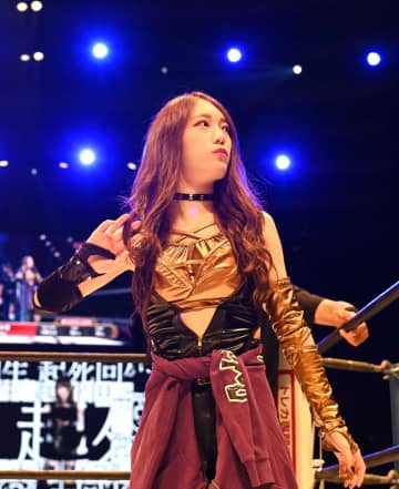 ファン絶句！スターダム2期生の鹿島沙希が電撃引退表明「疲れちゃった…4月の横アリで引退します」真意不明も朱里が代弁「すごく考えて出した決断」