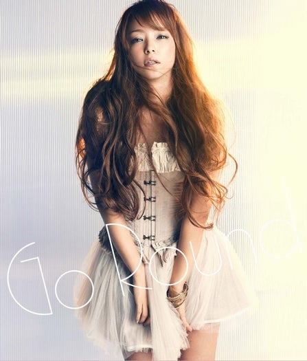 安室奈美恵「Go Round／YEAH-OH」（2012年3月21日発売）CD