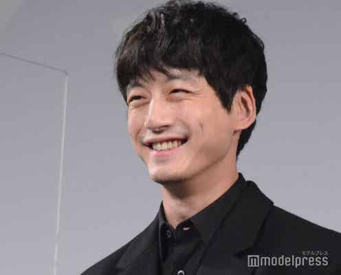 坂口健太郎、岡田准一からの演技無茶振りにタジタジ