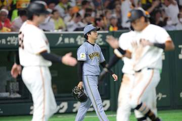阪神 開幕10連勝中の高橋が初黒星の危機 七回逆転許す 6回2／3を7安打4失点