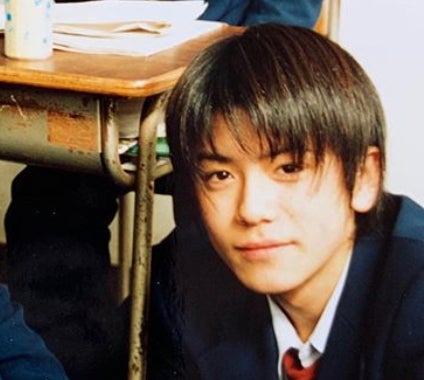 青木源太アナ、高1時代の写真に「イケメンすぎる」「ジャニーズにいる」と反響殺到