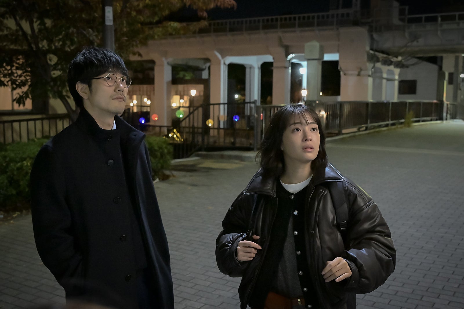 松山ケンイチ、広瀬すず「クジャクのダンス、誰が見た？」第2話（C）TBS