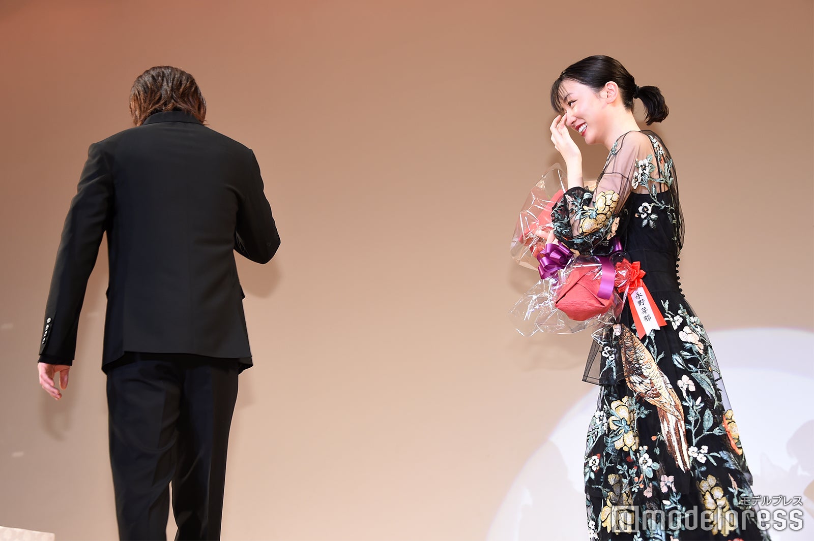 佐藤健、永野芽郁（C）モデルプレス