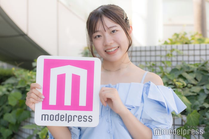 小栗花菜さん(C)モデルプレス