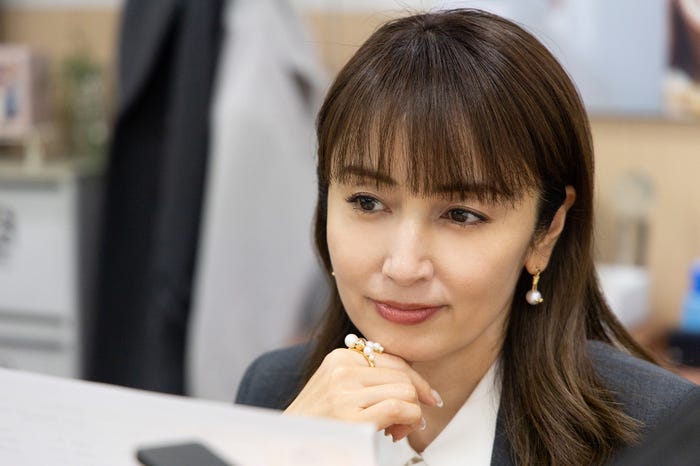 矢田亜希子「ナースが婚活」第5話より(C)「ナースが婚活」製作委員会