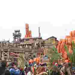 ディズニーランド三大マウンテンを制覇 どこに乗ったらスリリング モデルプレス