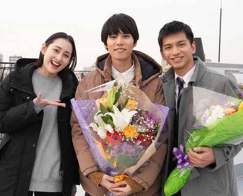 萩原利久「めぐる未来」早見あかりらと感動のクランクアップ「なかなか難しい作品だった」