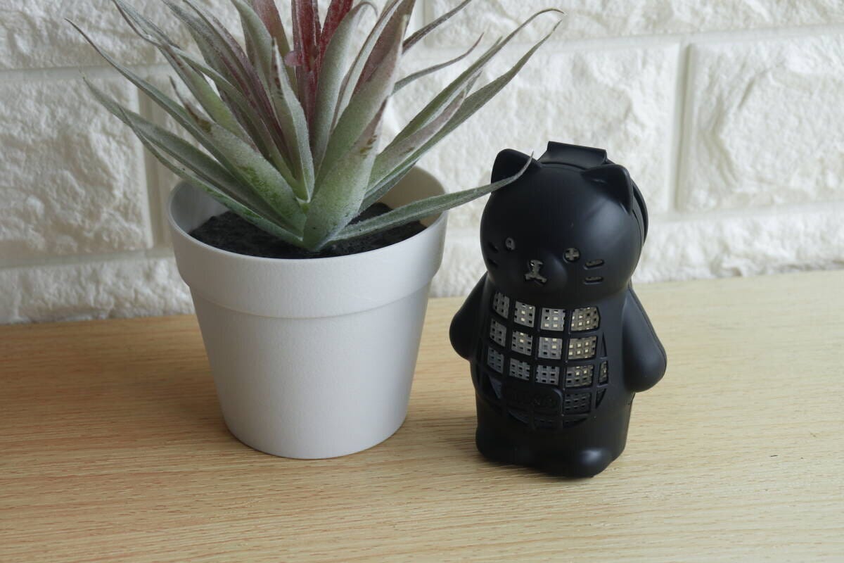 Dバルくん虫こないでネット（掛け置きタイプ、ねこ型）　据え置き