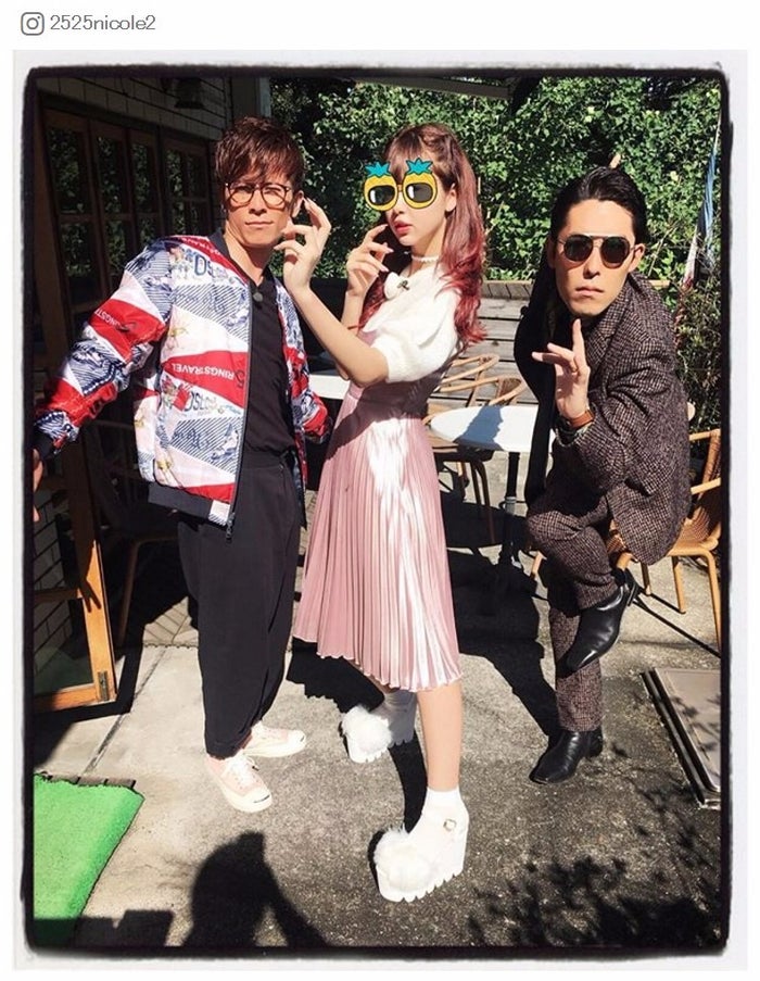 藤田ニコル オリラジと3ショットで パリピ感がすごい テンション高め と反響 ジョジョ立ち も披露 モデルプレス 藤田ニコル オリラジと3ショットで パリピ感がすごい テンション高め と反響 ジョジョ立ち も披露 モデルプレス