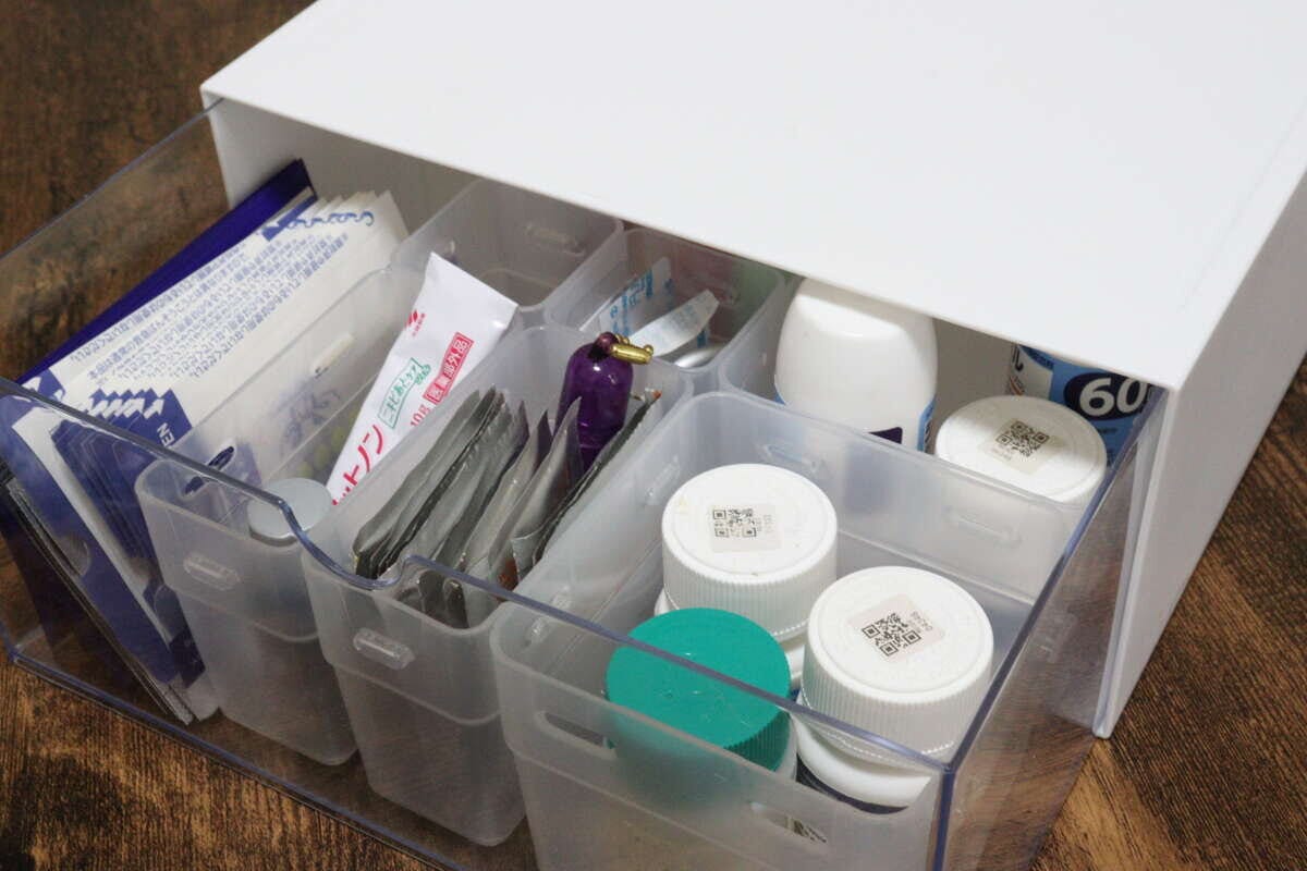 スタッキング卓上小物収納（1引出し）　使用例