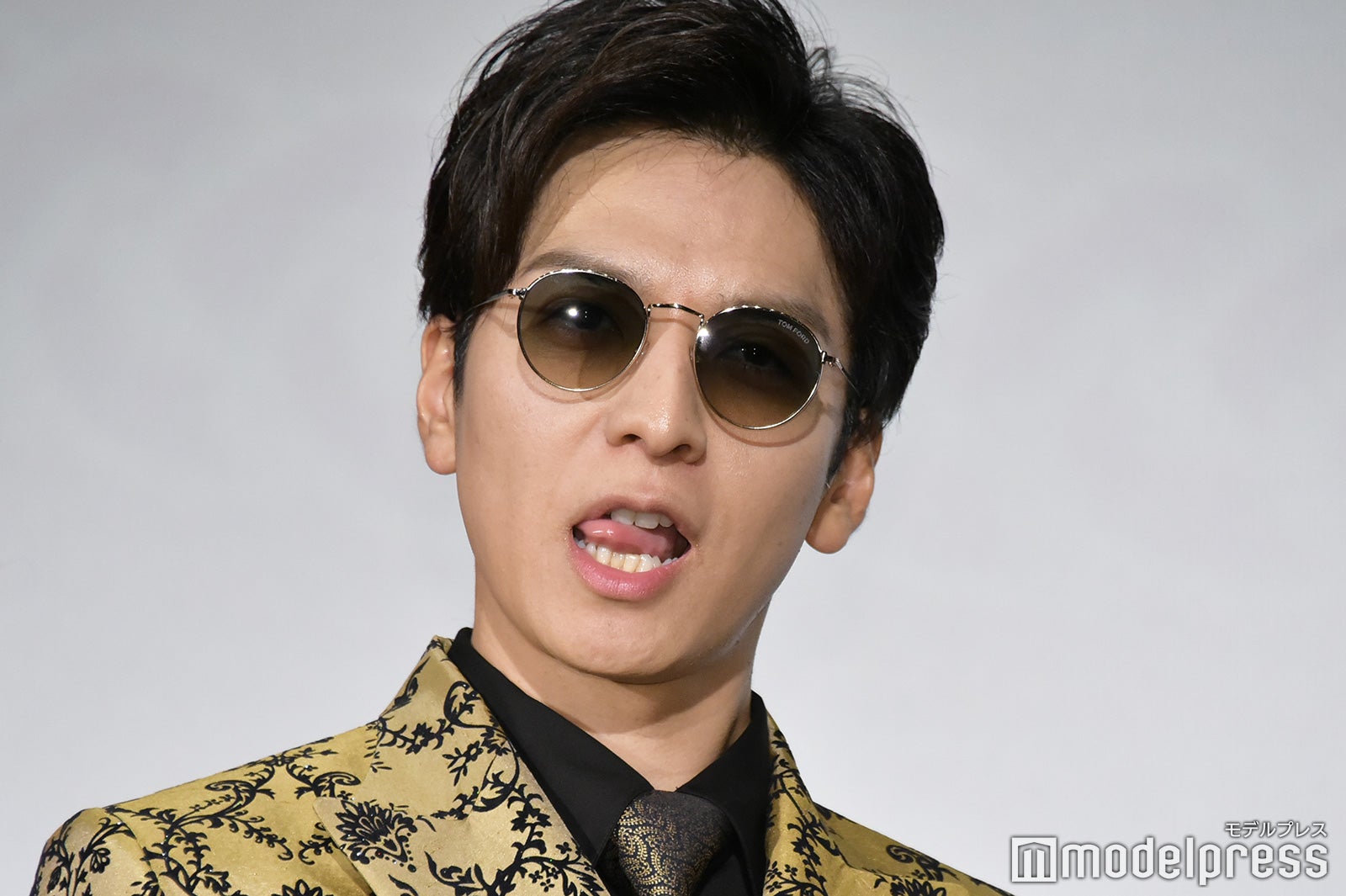 生田斗真、サングラス姿で登場「おめめのトラブル」 弟・生田竜聖アナと息のあった“兄弟掛け合い”披露＜土竜の唄 FINAL＞