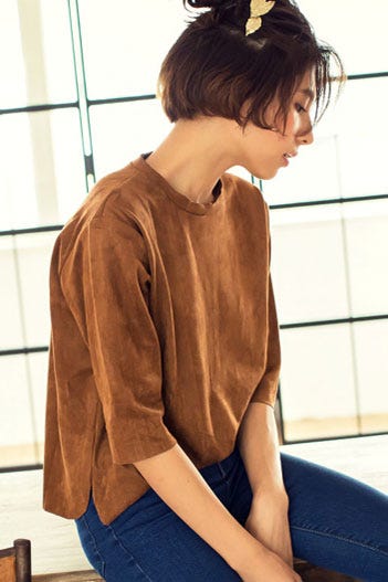 フェイクスエード5分袖トップス「Re:EDIT by GALSTAR」2,998円(税込)/画像提供:Re:EDIT by GALSTAR