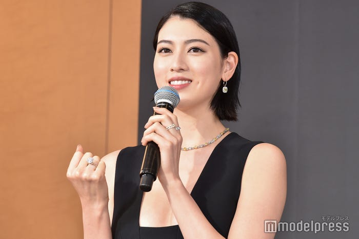 三吉彩花(C)モデルプレス