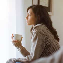 モデルプレス - 辛いけれど、諦めよう…男性が「脈ナシな女子にしかやらないこと」とは