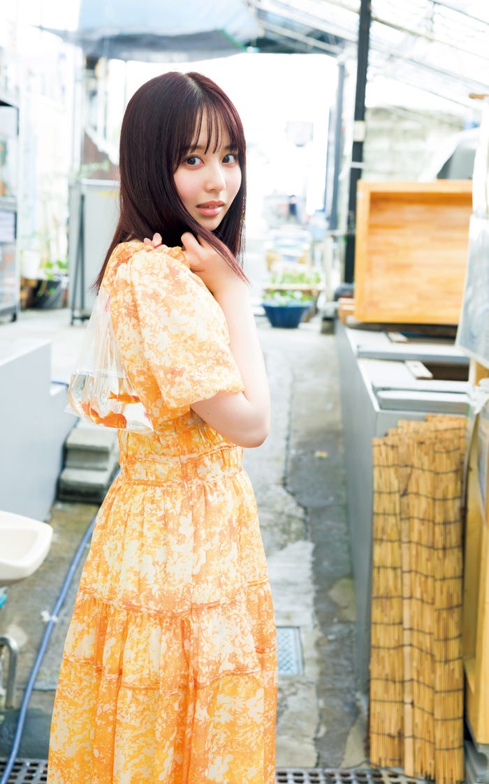 佐藤璃果(C)大藪達也、光文社