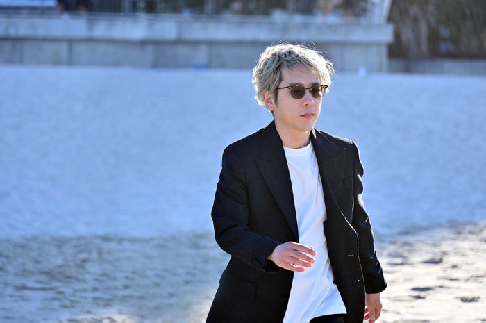 二宮和也「ブラックペアン シーズン2」第1話より(C)TBS