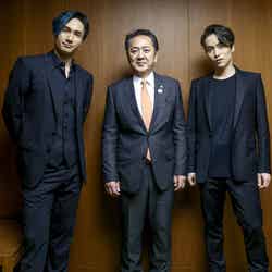 （左から）橘ケンチ、上地克明横須賀市長、EXILE TETUYA（画像提供：所属事務所）