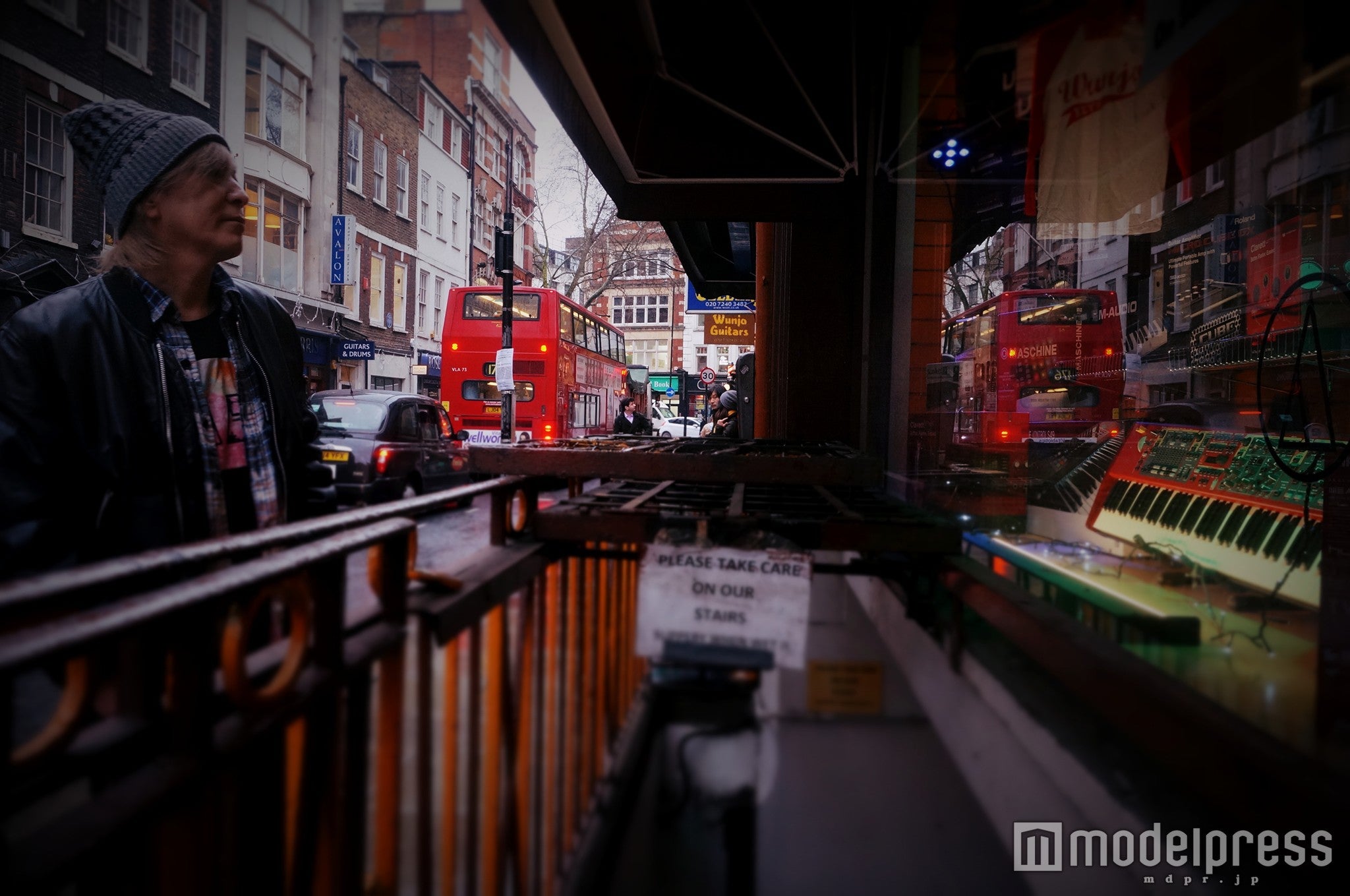 小室哲哉／ロンドンの楽器街より