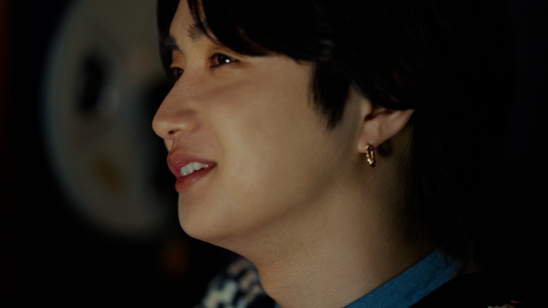 新WEBムービー「サン生と楽曲作ったよ」篇より（提供写真）