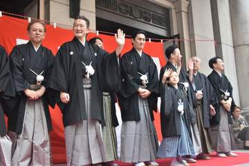 中村獅童 次男・夏幹の休演は骨折と明かす→代役は兄・陽喜8歳「頑張って練習したのでぜひ」愛くるしく呼びかけ