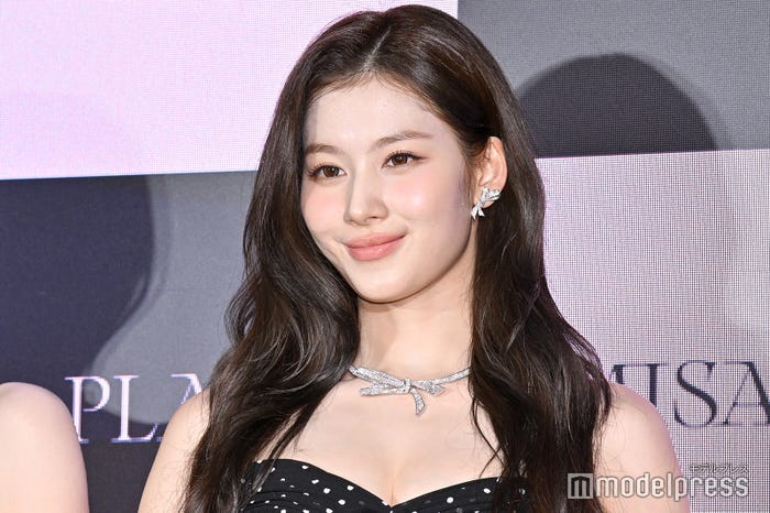 サナ(C)モデルプレス