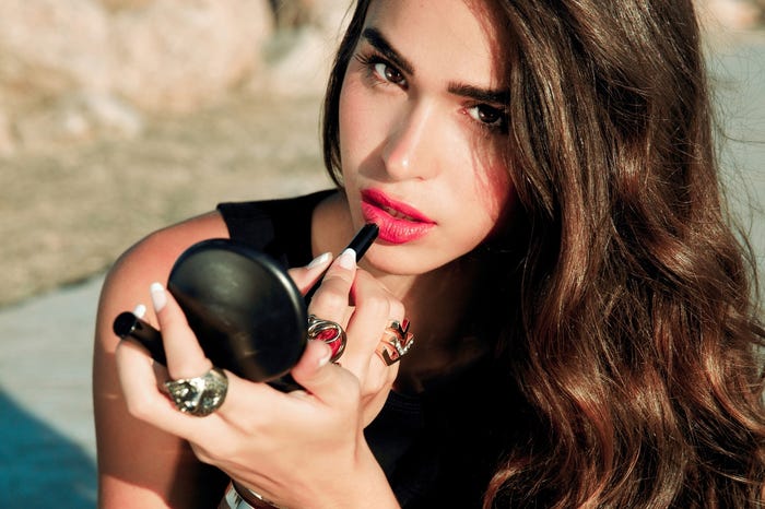 自信は振る舞いに出る(Photo by konstandinos/Fotolia)