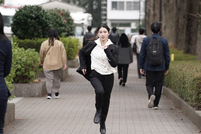 土屋太鳳「ボーダレス~広域移動捜査隊~」第1話(C)テレビ朝日