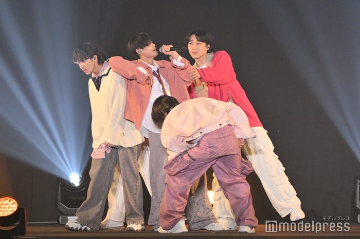 WILD BLUE(C)モデルプレス