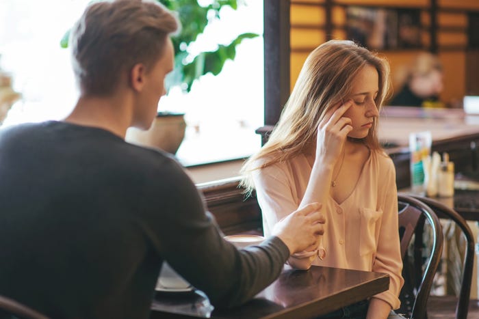 意思表示はしっかりしたほうが信頼度が上がる可能性も(photo by lumenphotos/Fotolia)