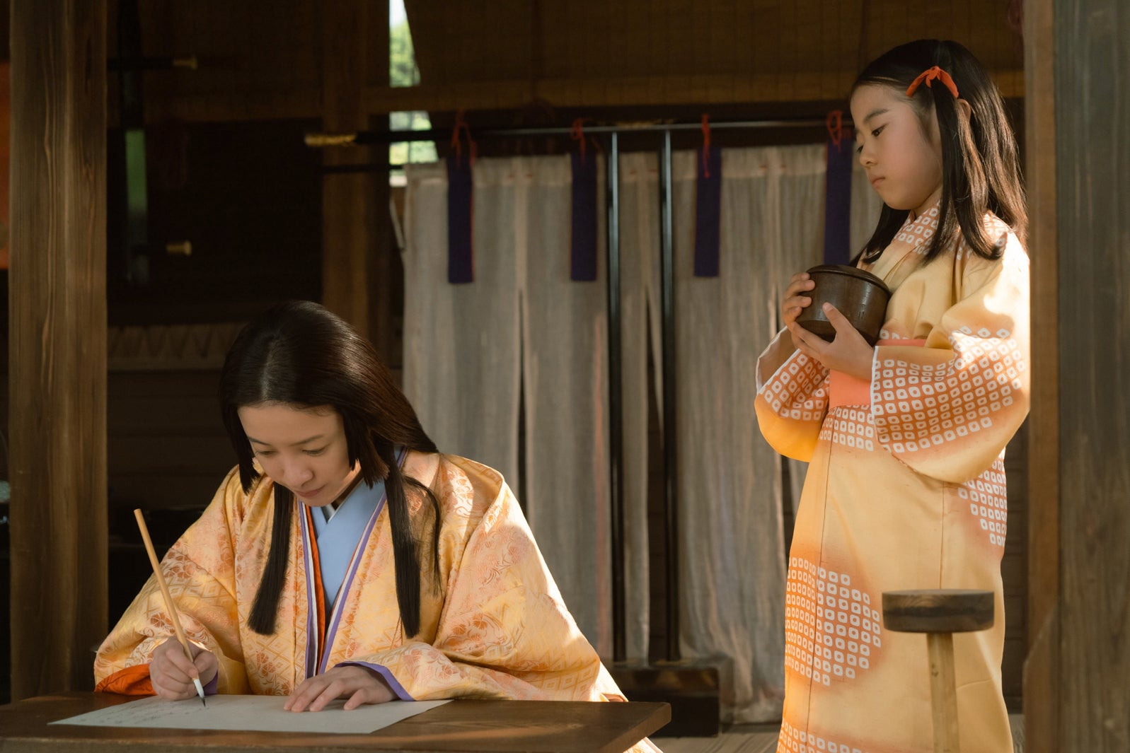 吉高由里子、福元愛悠「光る君へ」第30話（C）NHK