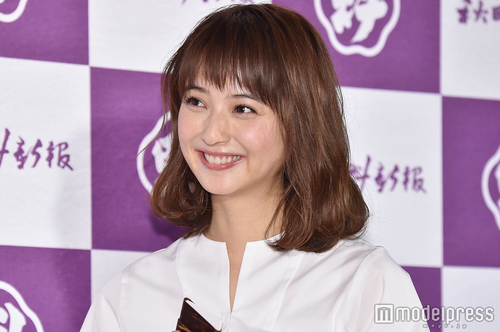 佐々木希 三代目jsb登坂広臣も ウルフヘア が男女問わず再ブームの