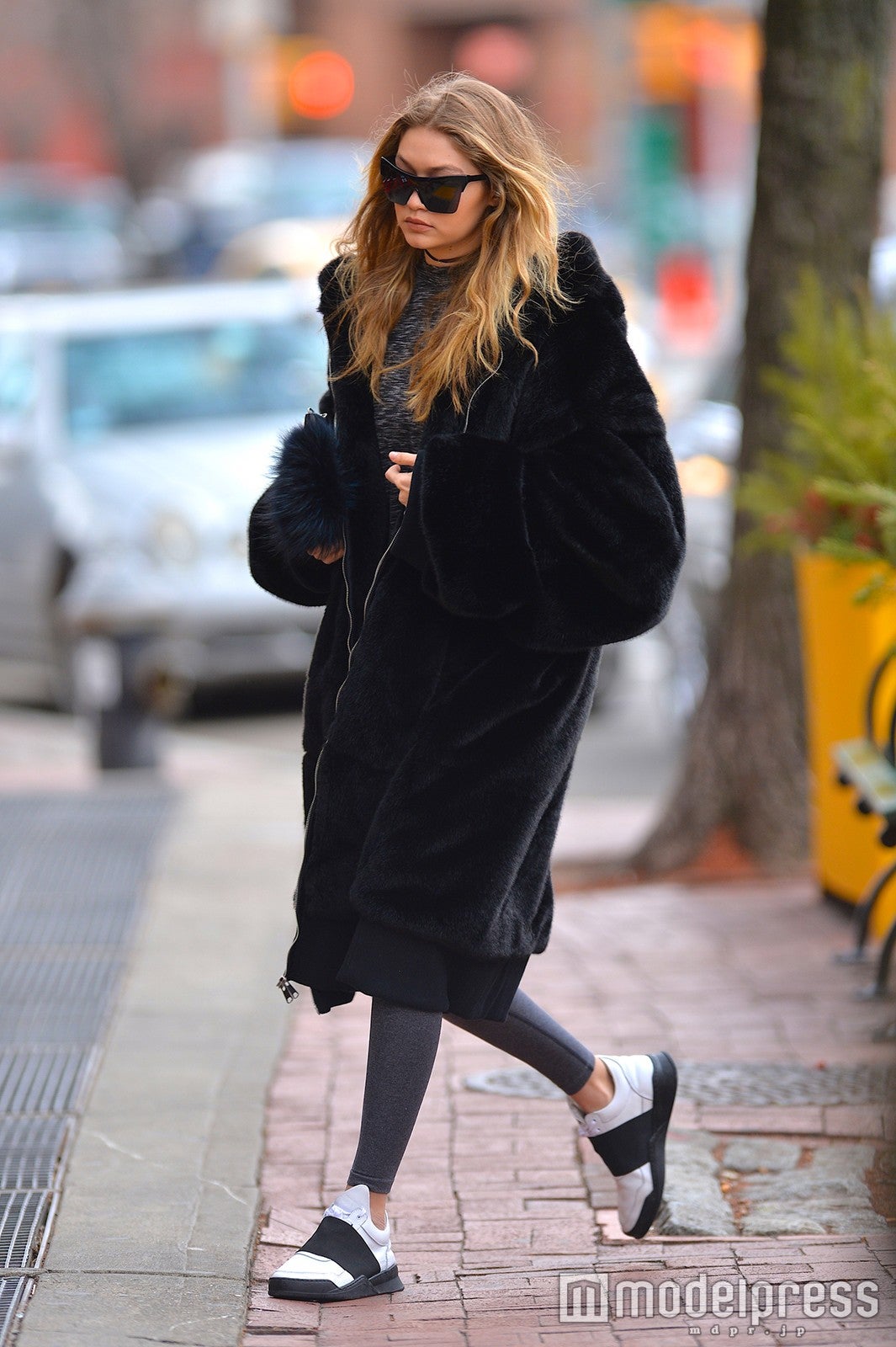 全身ブラックのアクセントに／photo：Getty Images