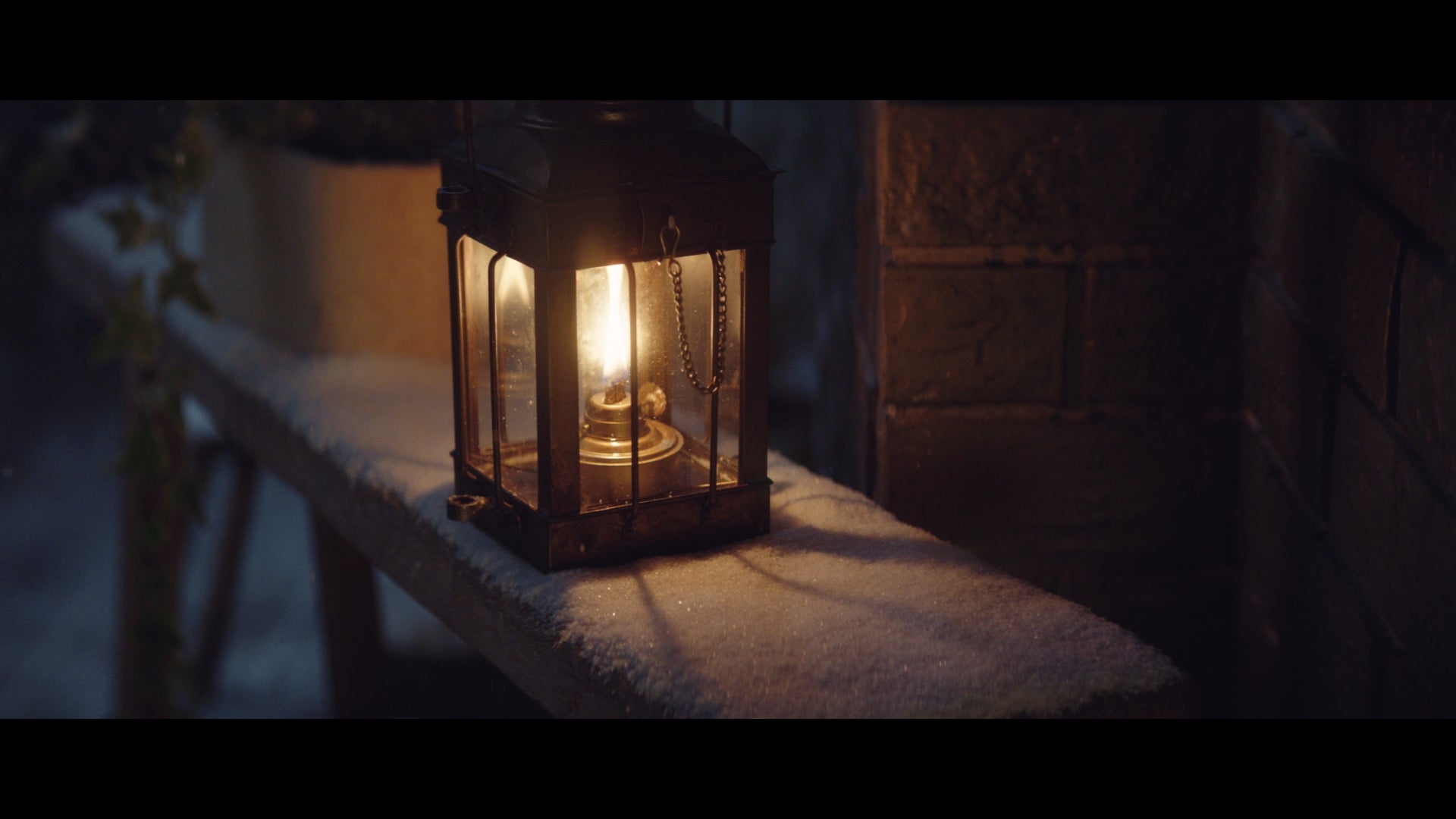 新垣結衣新CM「2022年もおつかれ生です」篇より（提供写真）