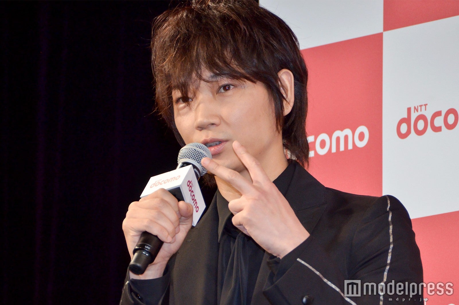 綾野剛、“with”明かす　ブルゾンちえみの“with”には会場がっかり？