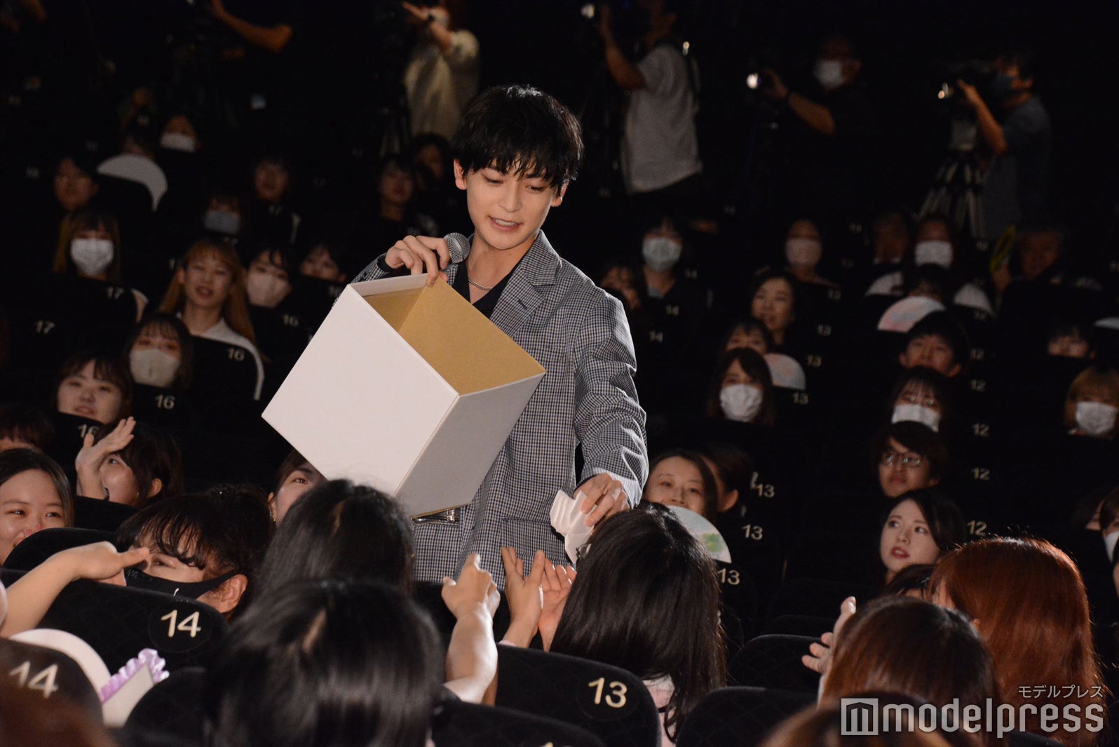 高橋文哉（C）モデルプレス