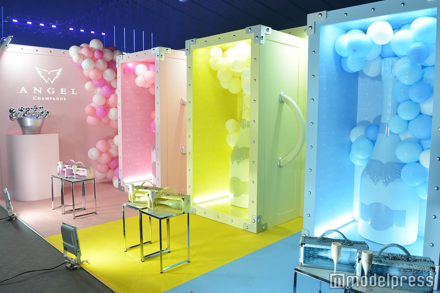 「ANGEL CHAMPAGNE」(C)モデルプレス