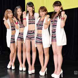 ℃-ute（左から）萩原舞、鈴木愛理、矢島舞美、岡井千聖、中島早貴