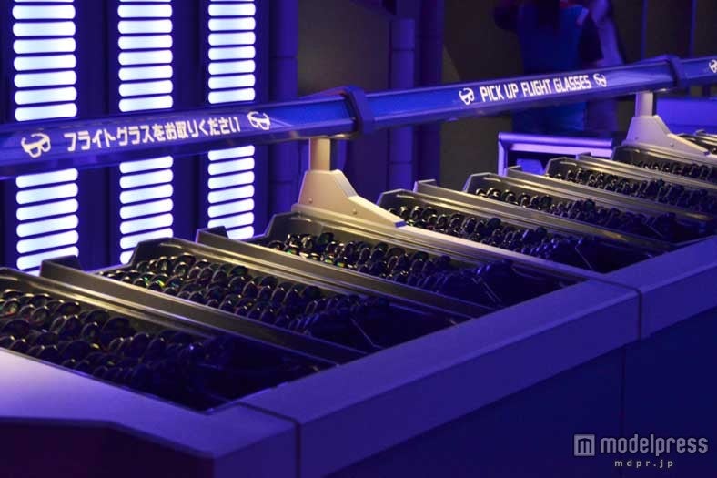 フライトグラス／「スター・ツアーズ：ザ・アドベンチャーズ・コンティニュー」