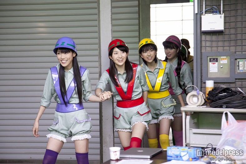 ももいろクローバーZ／新CMオフショットより