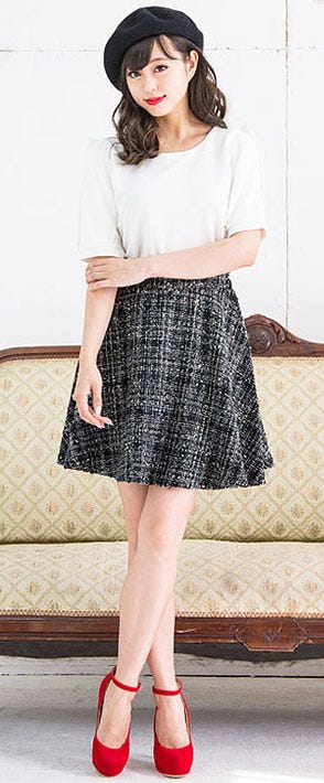 ツイードフレアスカート「神戸レタス」2380円(税込)/画像提供:神戸レタス