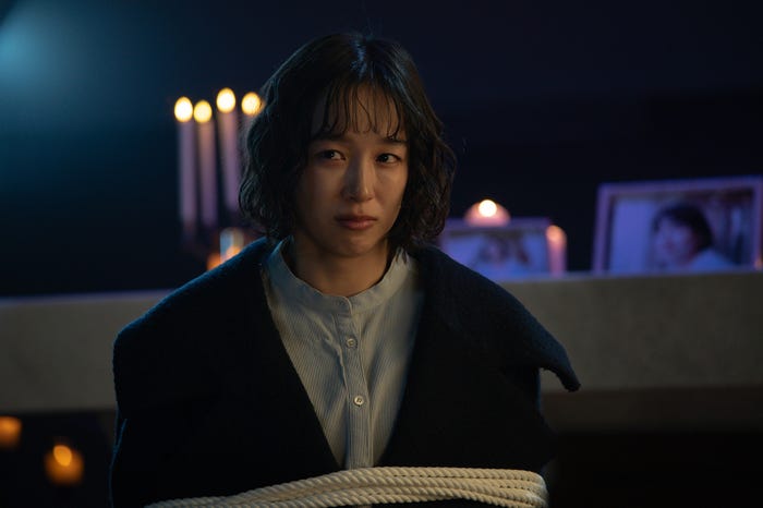 さかたりさ「顔のない患者-救うか、裁くか-」(C)カンテレ