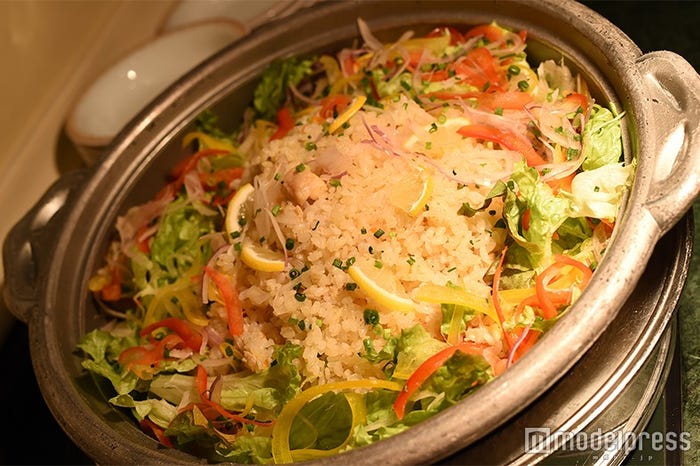 チキンとレモンのピラフ(C)モデルプレス