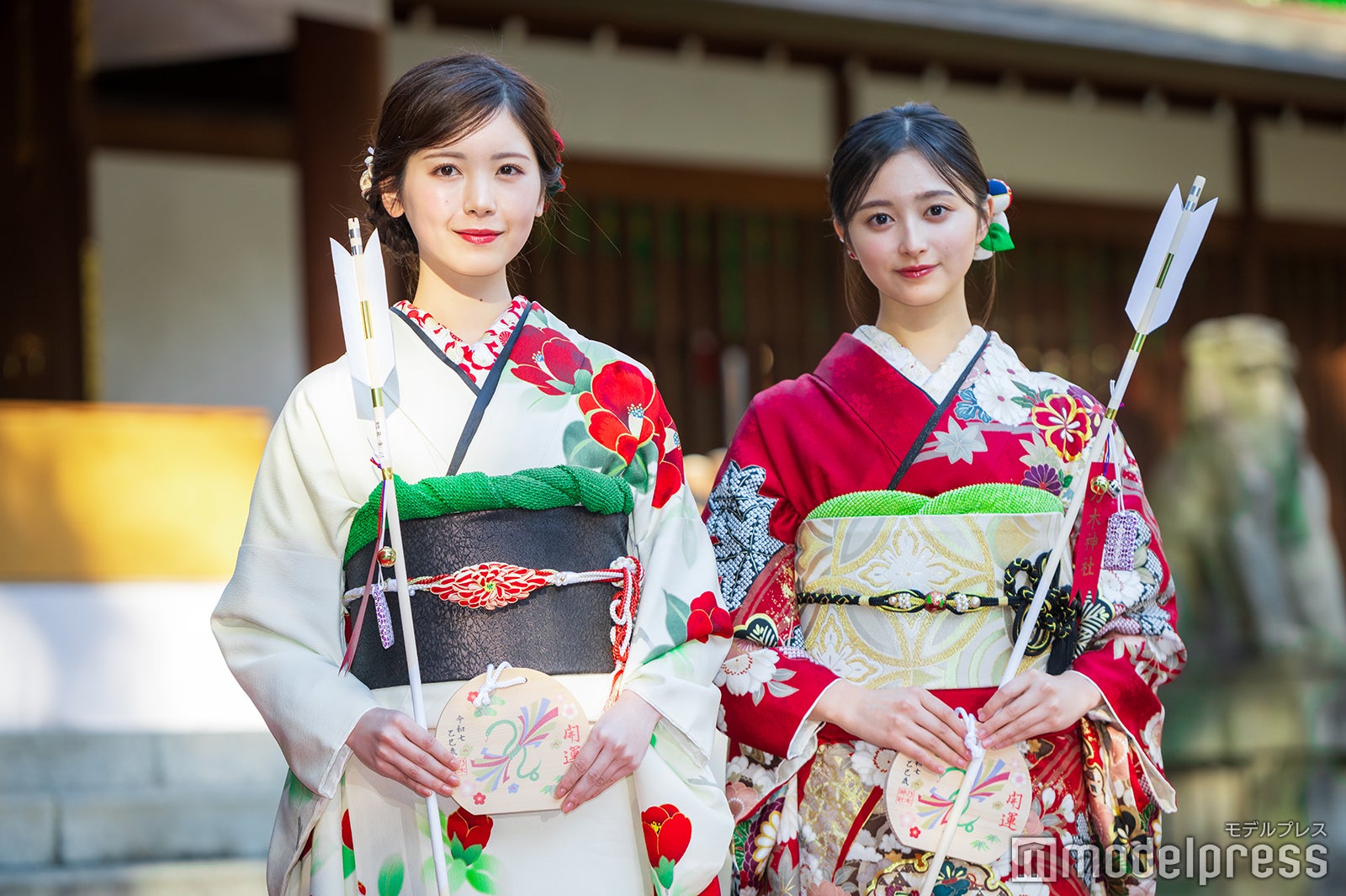 筒井あやめ、井上和／乃木坂46成人式（C）モデルプレス