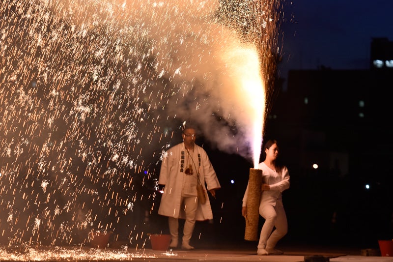 2016手筒花火／画像提供：全国ふるさとフェア実行委員会