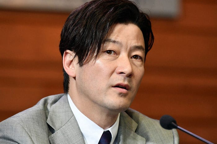 浅野忠信「A LIFE~愛しき人~」第8話より(C)TBS